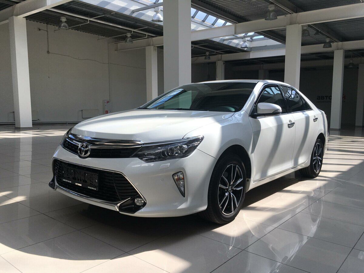 Toyota Camry 2017