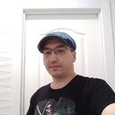  ,   Serge, 44 ,   ,   