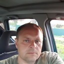  ,   Leon, 44 ,   