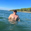  ,   Goga, 42 ,   ,   
