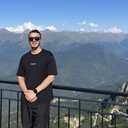  ,   Ali, 32 ,   ,   