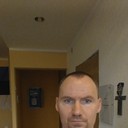  ,   Jevgen, 44 ,   ,   , c 