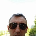  ,   Constantin, 43 ,   