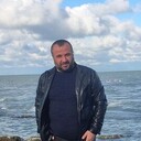  ,   Irakli, 43 ,   c 