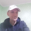  ,   Viktor, 41 ,   ,   