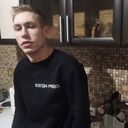  ,   Tom, 29 ,  