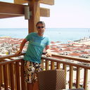  ,   Anton, 44 ,  