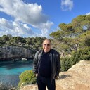  ,   Simon, 57 ,   ,   