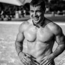  ,   Victor, 39 ,   ,   