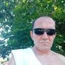  --,   Artiom, 41 ,   ,   