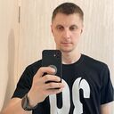  ,   Denis, 39 ,   c 