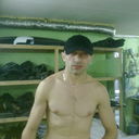  ,   Ali, 42 ,     , c 