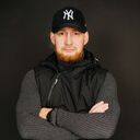  ,   Viktor, 42 ,   ,   