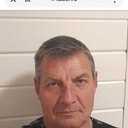  ,   Nik, 52 ,   ,   