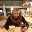  ,   Viktor, 39 ,   ,   