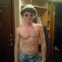  ,   Oskar, 33 ,   , 