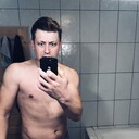  ,   Mikhail, 32 ,   ,   , c 