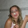  ,   Nini, 33 ,   