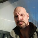  ,   Artur, 41 ,   ,   
