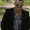  ,   Viktor, 37 ,  