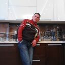  ,   Lukas, 48 ,   