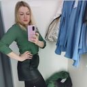  ,   Alexandra, 33 ,   c 