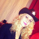  -,   HolliBeriwer, 40 ,   ,   , c 