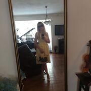  ,   Nelli, 47 ,   c 