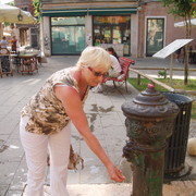  ,   , 70 ,     , c 