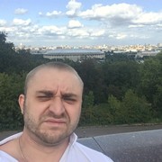   ,   Anton, 39 ,  