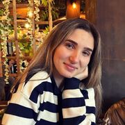 ,  Katerina, 37
