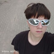  , 