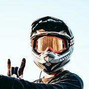  ,  Moneraw, 37