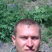  ,   Niklas, 40 ,   