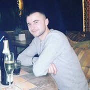  ,  Denis, 31