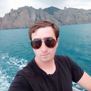  ,   Vlad, 33 ,   ,   , c , 