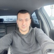  ,  Farid, 35