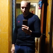  ,  Ivan, 33