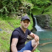  ,   Bacho, 33 ,   c 