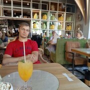  ,  Dima, 30