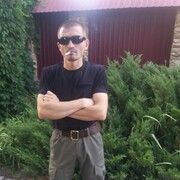  ,   Viktor, 32 ,   ,   , c 