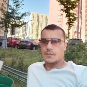  ,  Rustam, 43
