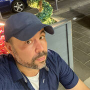  ,  Alex, 47