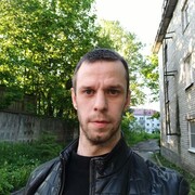  ,  Stanislav, 33