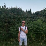  ,  Artur, 35