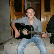  ,   Nellu, 33 ,  