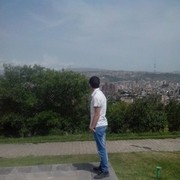  ,  Narek, 37