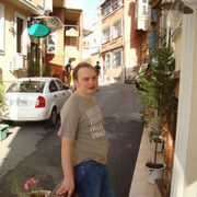  ,   Vadim, 47 ,   