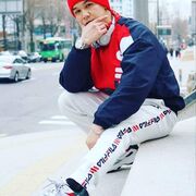  ,  Stan, 33