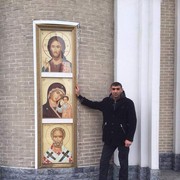  ,   Hovsep, 42 ,  